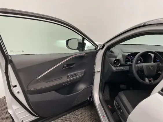 TOYOTA C-HR II - voiture de démonstration - Photo 19