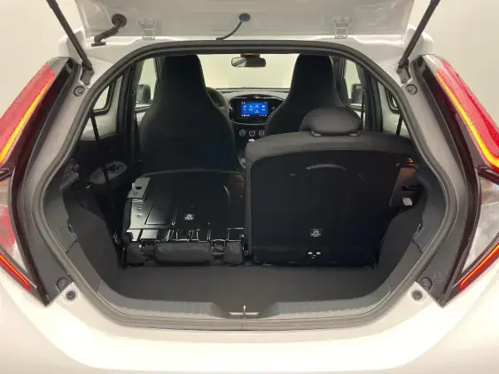 TOYOTA AYGO X - voiture de démonstration - Photo 14