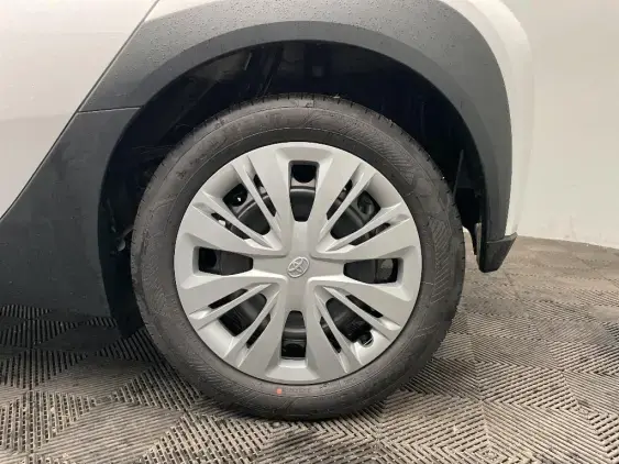 TOYOTA AYGO X - voiture de démonstration - Photo 24