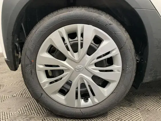 TOYOTA AYGO X - voiture de démonstration - Photo 25