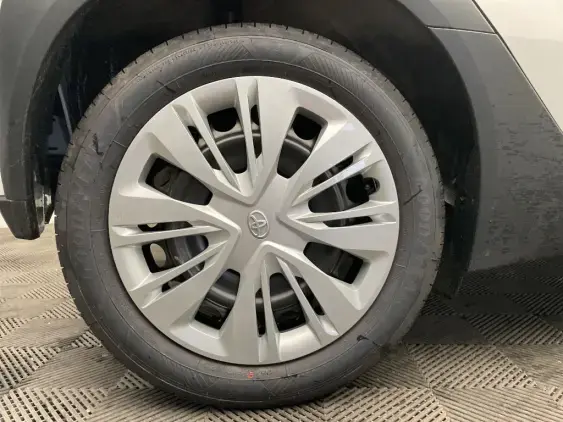 TOYOTA AYGO X - voiture de démonstration - Photo 25