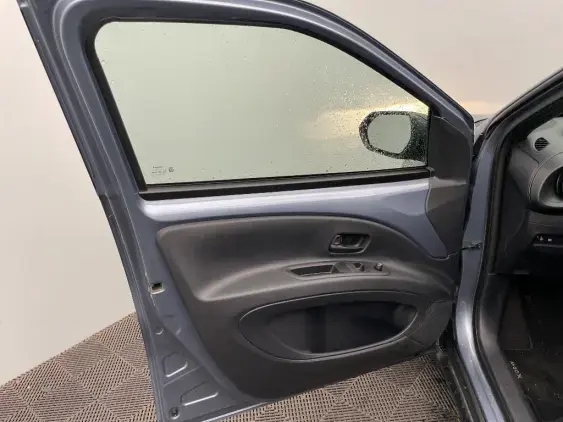 TOYOTA AYGO X - voiture de démonstration - Photo 19