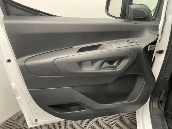 TOYOTA PROACE CITY - voiture de démonstration - Photo 19