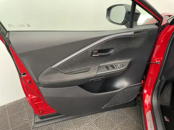 TOYOTA C-HR II - voiture de démonstration - Photo 19