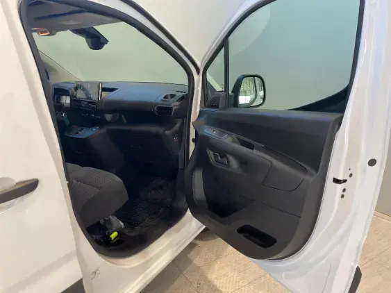 TOYOTA PROACE CITY ELECTRIQUE - voiture de démonstration - Photo 20