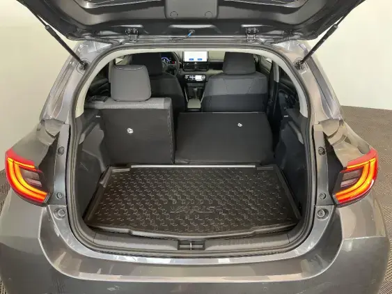 TOYOTA YARIS IV - voiture de démonstration - Photo 16