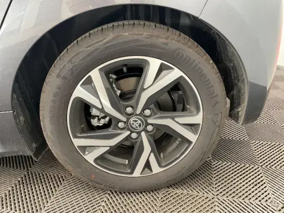 TOYOTA YARIS IV - voiture de démonstration - Photo 24