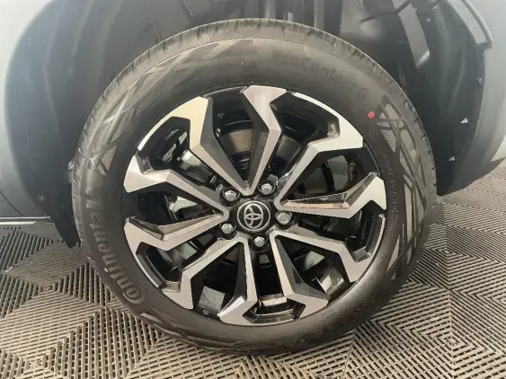 TOYOTA YARIS CROSS I - voiture de démonstration - Photo 24