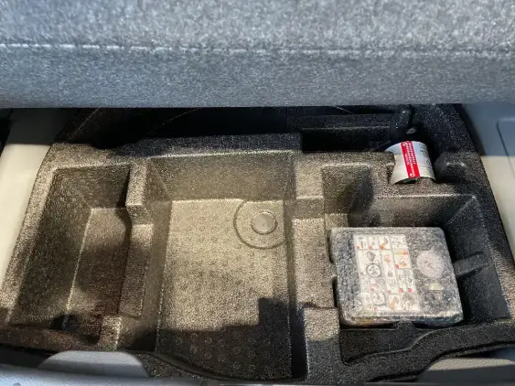 TOYOTA YARIS IV - voiture de démonstration - Photo 17