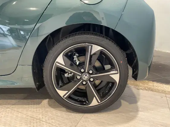 TOYOTA YARIS IV - voiture de démonstration - Photo 24