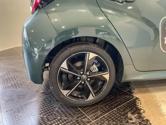 TOYOTA YARIS IV - voiture de démonstration - Photo 25
