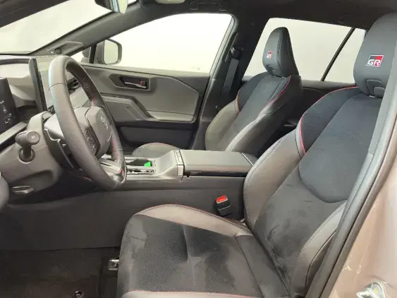 TOYOTA RAV 4 VI - voiture de démonstration - Photo 18