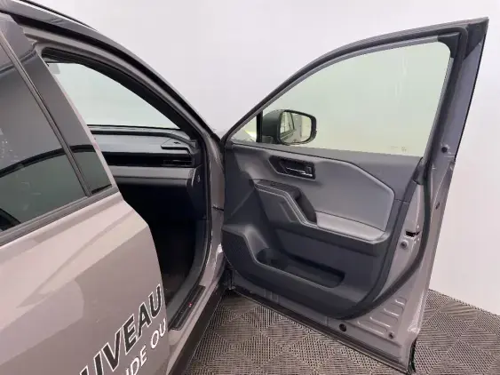 TOYOTA RAV 4 VI - voiture de démonstration - Photo 20