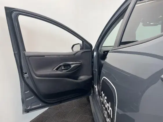 TOYOTA YARIS IV - voiture de démonstration - Photo 19