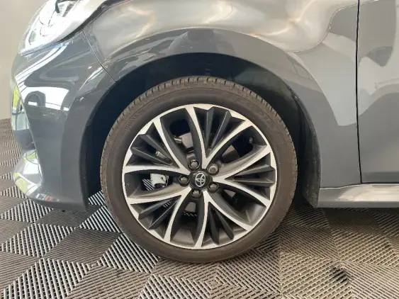 TOYOTA YARIS IV - voiture de démonstration - Photo 23