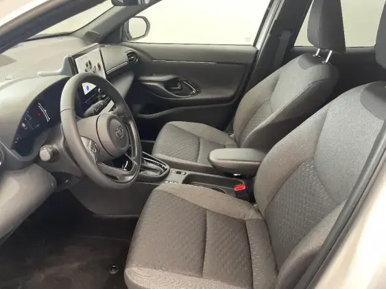 TOYOTA YARIS CROSS I - voiture de démonstration - Photo 18