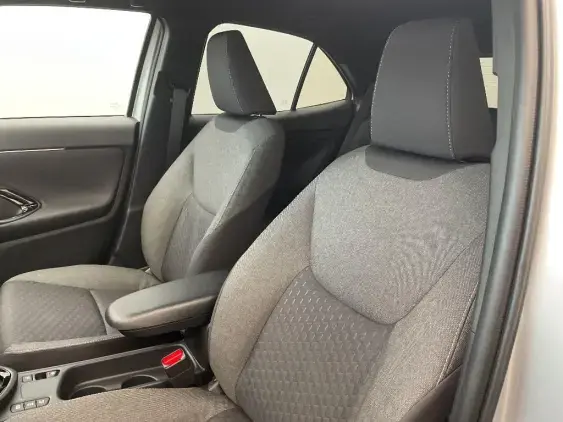 TOYOTA YARIS CROSS I - voiture de démonstration - Photo 18