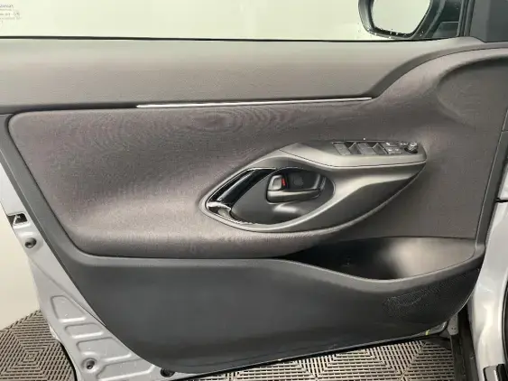 TOYOTA YARIS CROSS I - voiture de démonstration - Photo 19