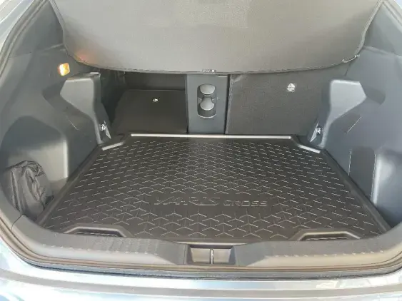 TOYOTA YARIS CROSS - voiture de démonstration - Photo 16