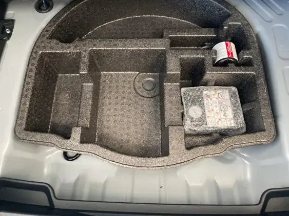TOYOTA YARIS CROSS - voiture de démonstration - Photo 17