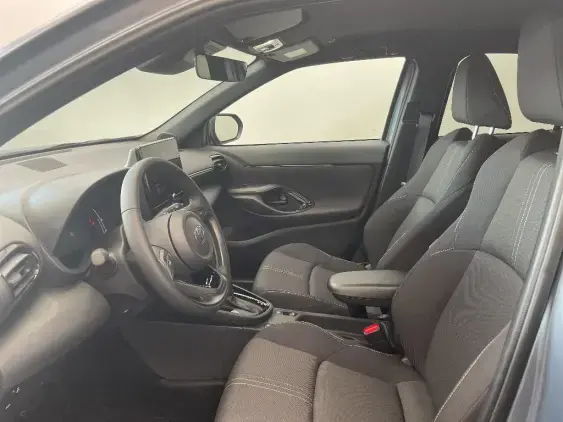 TOYOTA YARIS CROSS - voiture de démonstration - Photo 18