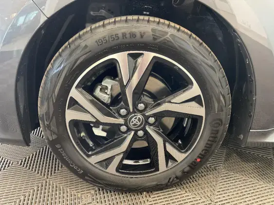 TOYOTA YARIS IV - voiture de démonstration - Photo 23