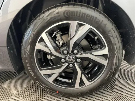 TOYOTA YARIS IV - voiture de démonstration - Photo 24