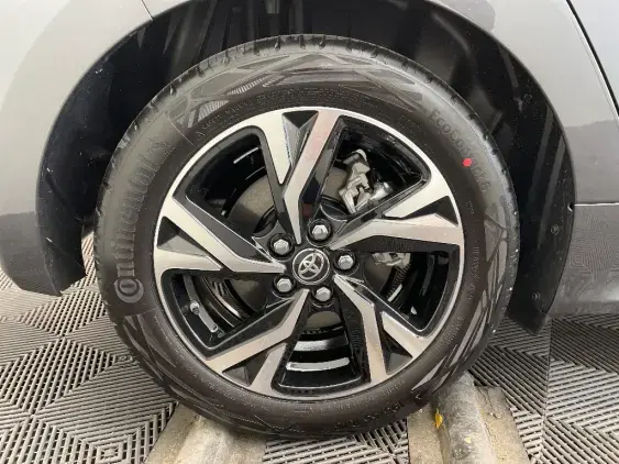 TOYOTA YARIS IV - voiture de démonstration - Photo 25