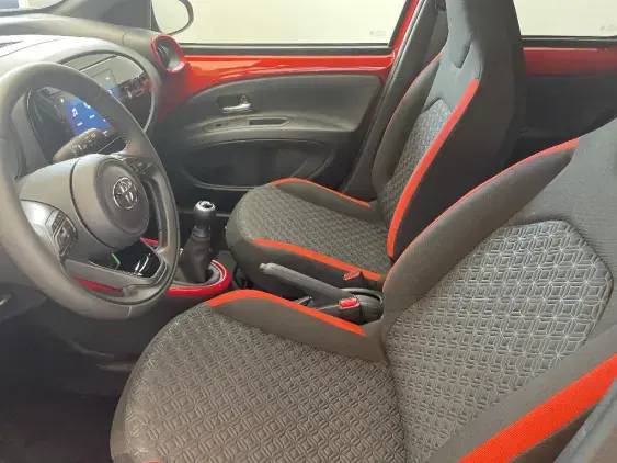 TOYOTA AYGO X - voiture de démonstration - Photo 18