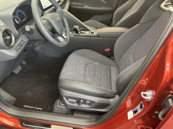 TOYOTA C-HR II - voiture de démonstration - Photo 18