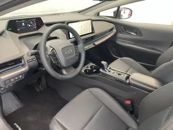 TOYOTA PRIUS V - voiture de démonstration - Photo 18