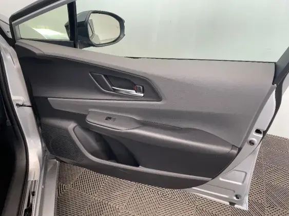 TOYOTA PRIUS V - voiture de démonstration - Photo 20