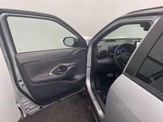 TOYOTA YARIS CROSS I - voiture de démonstration - Photo 19