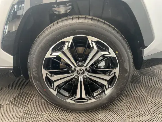 TOYOTA RAV4 V - voiture de démonstration - Photo 24