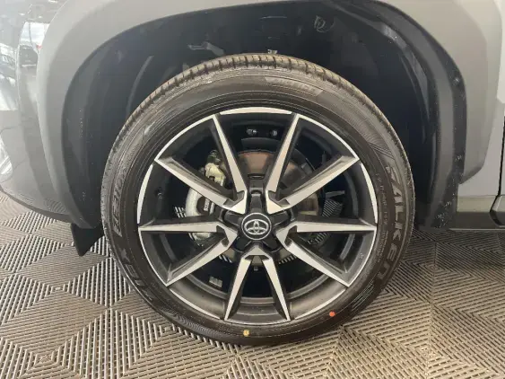 TOYOTA YARIS CROSS I - voiture de démonstration - Photo 23