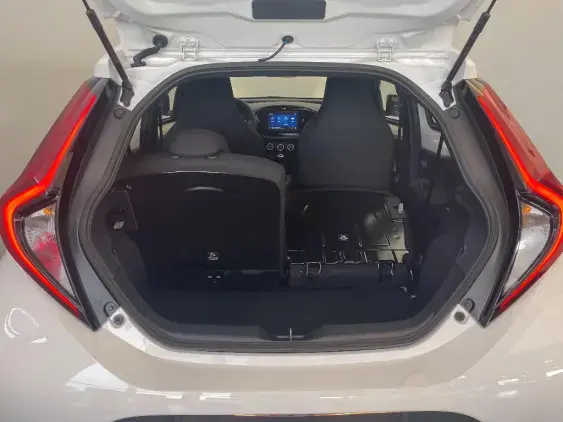 TOYOTA AYGO X - voiture de démonstration - Photo 16