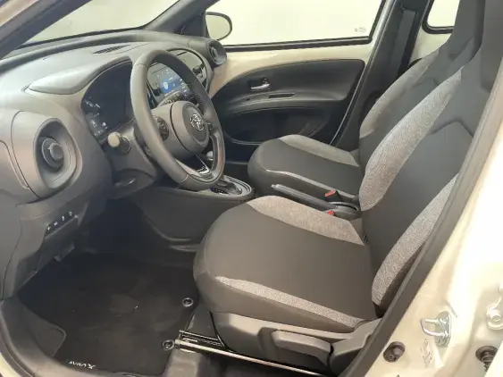 TOYOTA AYGO X - voiture de démonstration - Photo 18