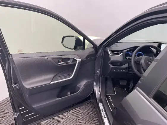 TOYOTA RAV4 V - voiture de démonstration - Photo 19