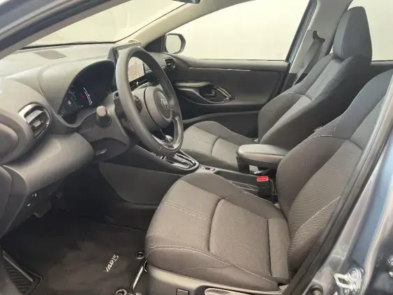 TOYOTA YARIS IV - voiture de démonstration - Photo 18