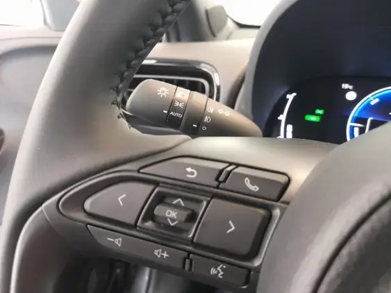 TOYOTA YARIS CROSS I - voiture de démonstration - Photo 24