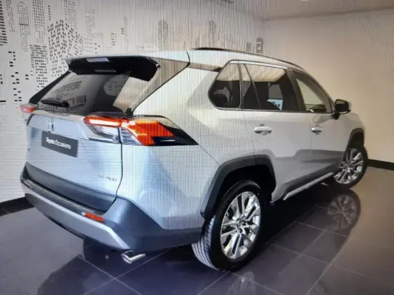 TOYOTA RAV4 V - voiture de démonstration - Photo 24