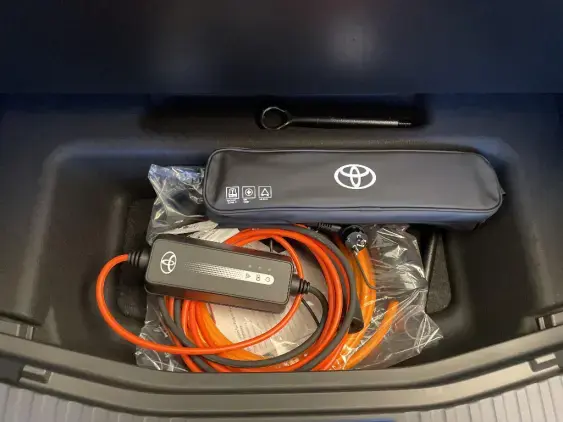 TOYOTA BZ4X - voiture de démonstration - Photo 17