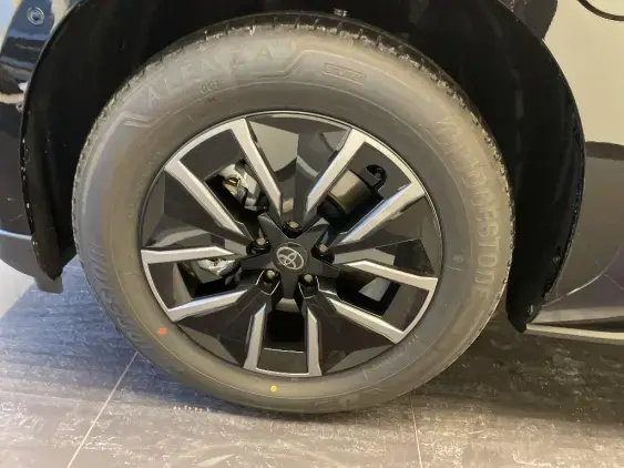 TOYOTA BZ4X - voiture de démonstration - Photo 22