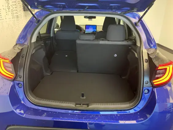 TOYOTA YARIS IV - voiture de démonstration - Photo 16