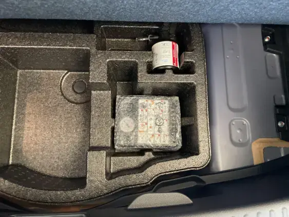 TOYOTA YARIS IV - voiture de démonstration - Photo 17