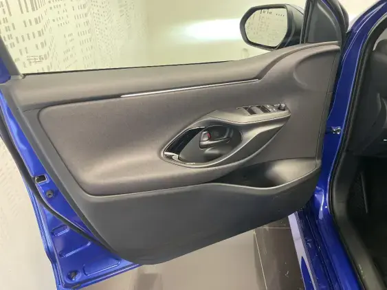 TOYOTA YARIS IV - voiture de démonstration - Photo 19