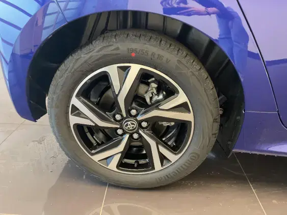 TOYOTA YARIS IV - voiture de démonstration - Photo 24