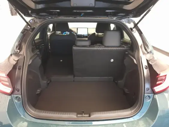 TOYOTA YARIS IV - voiture de démonstration - Photo 16