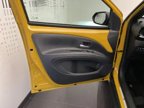 TOYOTA AYGO X - voiture de démonstration - Photo 19