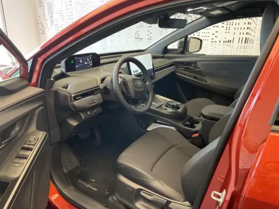 TOYOTA C-HR+ ELECTRIQUE II - voiture de démonstration - Photo 18